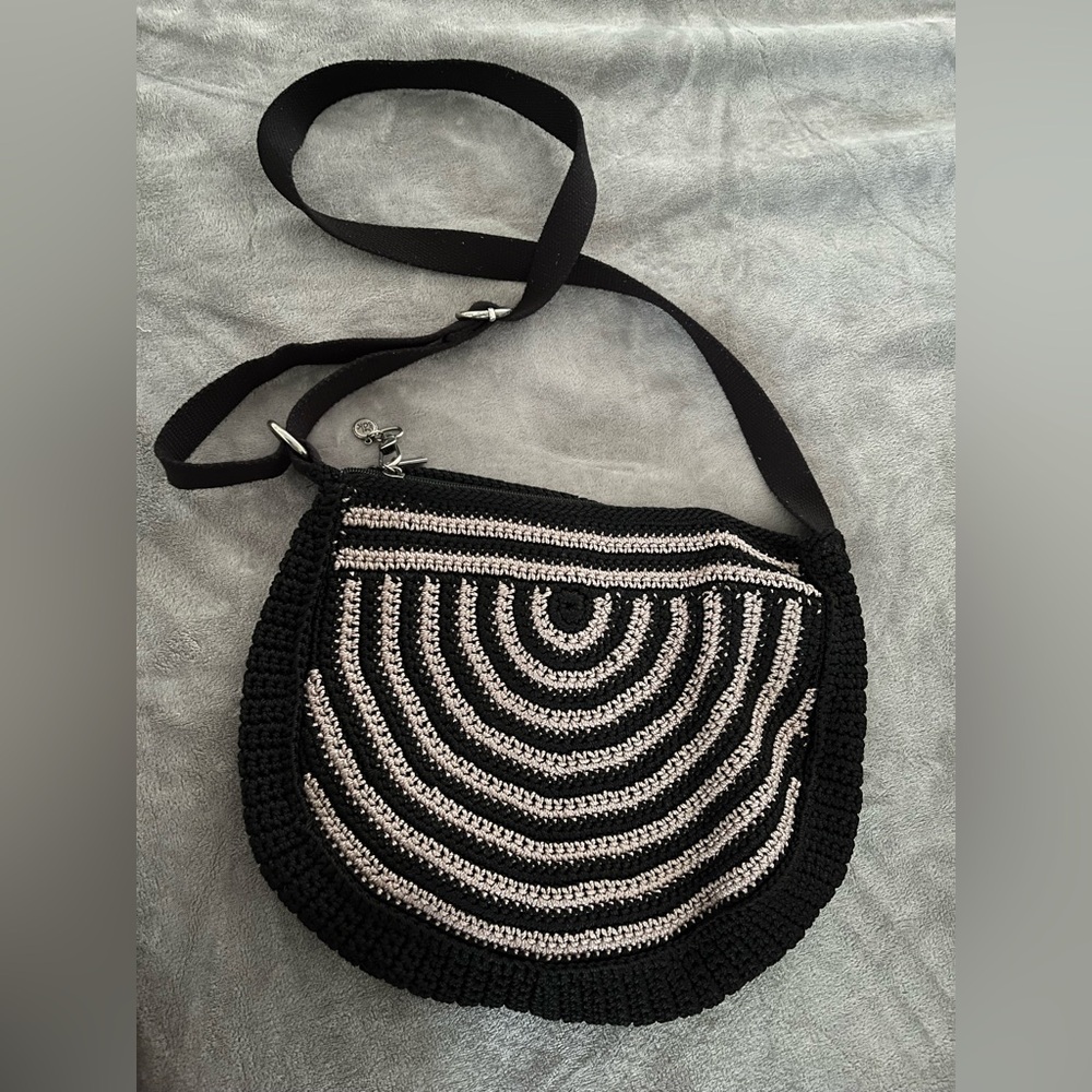 The Sak Ryder Beige Black Crochet Crossbody Purse